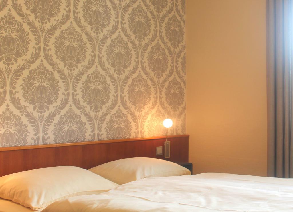 Hotel Zum Lowen Bonn Eksteriør billede
