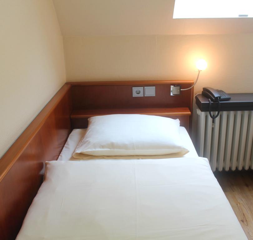 Hotel Zum Lowen Bonn Eksteriør billede
